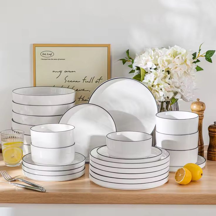 SERVICE A TABLE